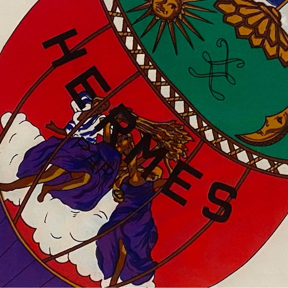 Hermès Vintage Balloon Scarf!! - Picture 2 of 5